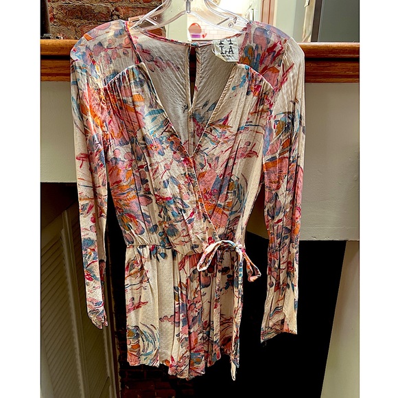 PPLA Carmen Cream Floral Print Bell Sleeve Romper - Picture 4 of 6